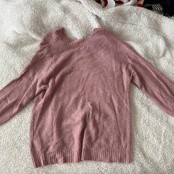 Pink American Eagle sweater - Picture 2 of 3